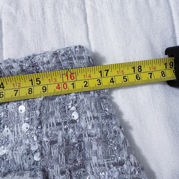 Glamorous Silver Tweed Sequin Mini Skirt Women’s LARGE. Holiday.‎ NWT. $89 MSRP - Picture 9 of 10